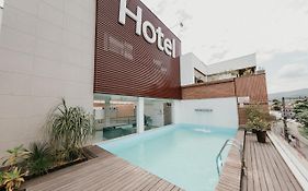 Hotel Metropolitano